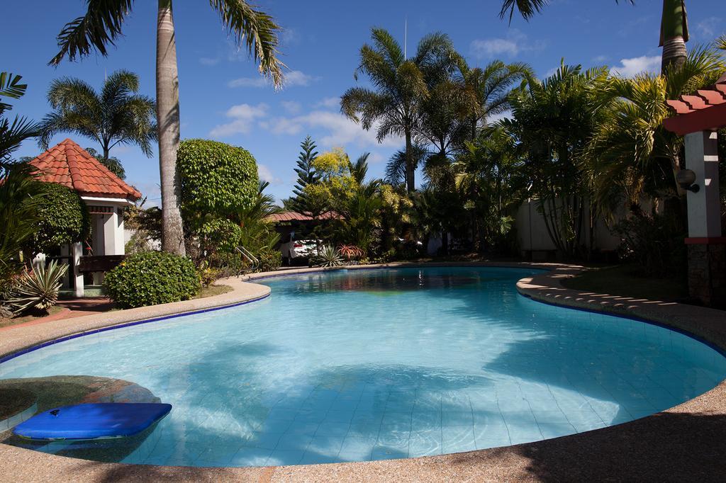 Sir Nico Pensión y Resort Pulilan Exterior foto