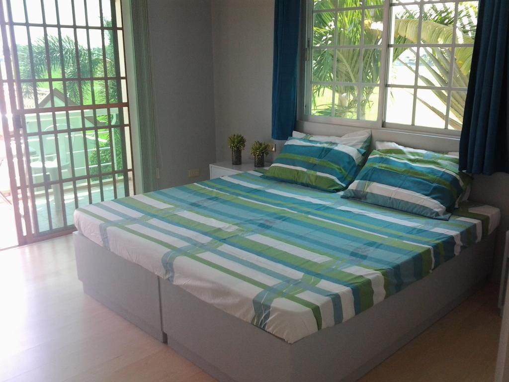 Sir Nico Pensión y Resort Pulilan Habitación foto