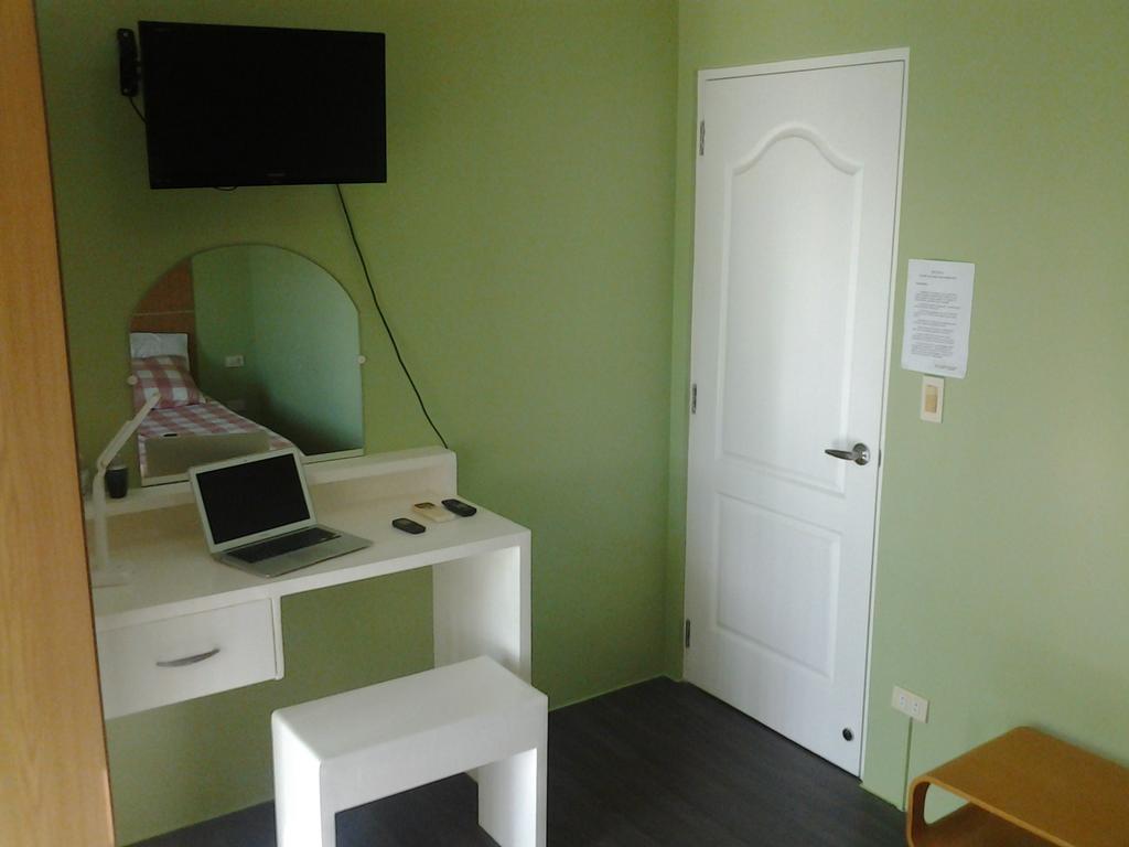 Sir Nico Pensión y Resort Pulilan Habitación foto